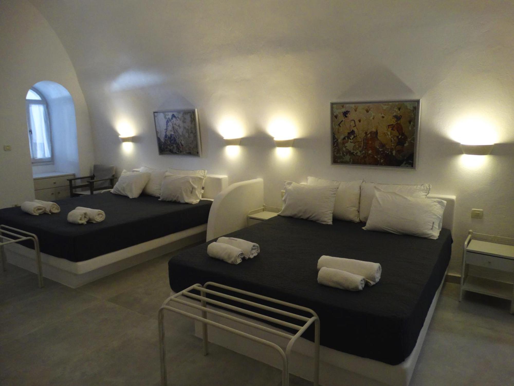 Yposkafo Suites - Villa - Santorini ฟิรา ภายนอก รูปภาพ