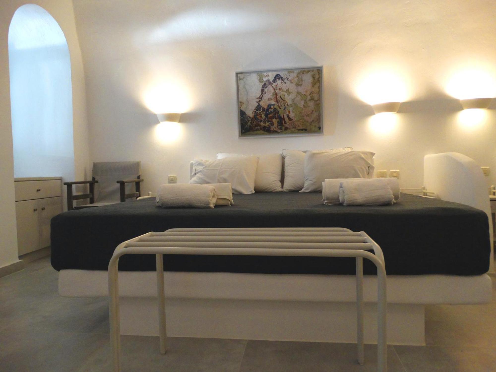 Yposkafo Suites - Villa - Santorini ฟิรา ภายนอก รูปภาพ